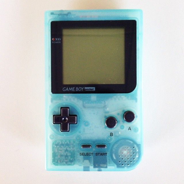 a Game Boy Pocket with a light blue shell